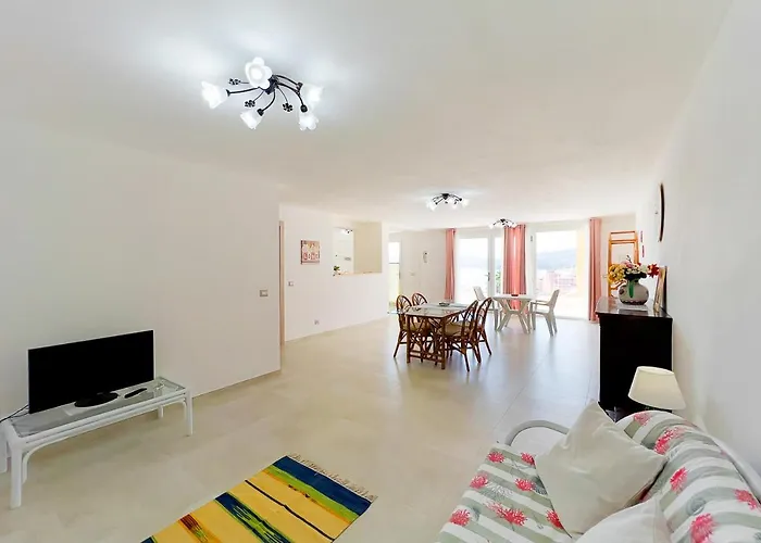 Casetta Letizia - Goelba *