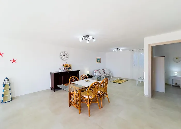 Casetta Letizia - Goelba Apartman Portoferraio